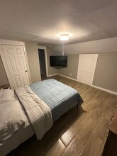 66 Maplewood Ave, Unit 66 Maple wood Ave A and B in Torrington, CT - Building Photo - Building Photo