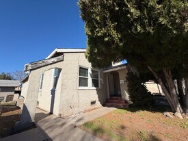1819 Q St in Merced, CA - Building Photo