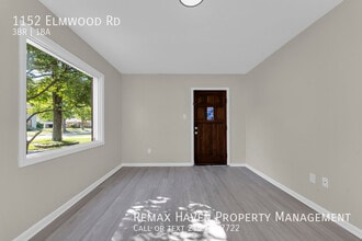 1152 Elmwood Rd in Mayfield Heights, OH - Building Photo - Building Photo