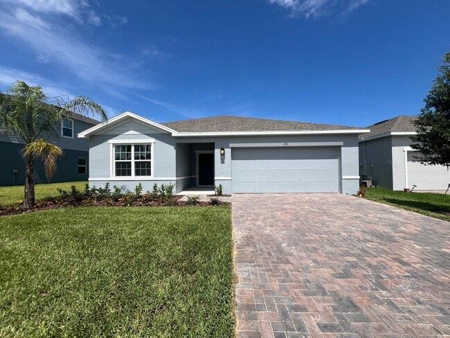 property at 370 Crestwind Dr