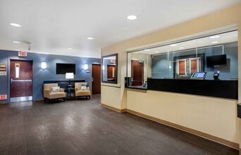 Furnished Studio-Philadelphia - Horsham -  in Horsham, PA - Foto de edificio - Building Photo