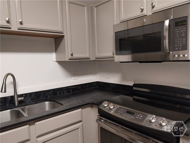 property at 2314 Mississippi Ave