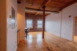244 Brighton Ave, Unit #404 in Boston, MA - Building Photo - Building Photo