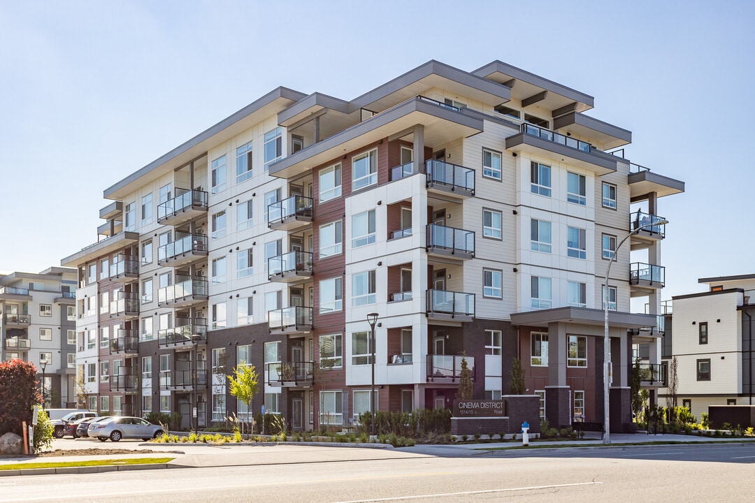 1514 McCallum Rd in Abbotsford, BC - Building Photo