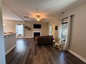 109 Lincolnton Ct in Jacksonville, NC - Building Photo - Building Photo