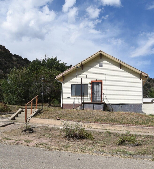 919 Tascosa St in Trinidad, CO - Building Photo