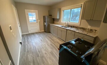 129 Wiman Ave in Syracuse, NY - Building Photo - Building Photo