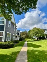 6819 Narcissus Ln N in Maple Grove, MN - Building Photo - Building Photo