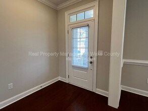 1351 Gilwood Dr in Apex, NC - Building Photo - Building Photo