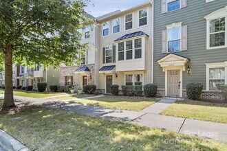4061 Zilker Park Dr in Charlotte, NC - Building Photo - Building Photo