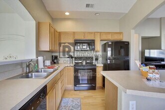 5039 Northern Lights Dr in Fort Collins, CO - Building Photo - Building Photo