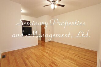 4502-04 N Paulina in Chicago, IL - Building Photo - Interior Photo