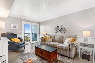 5600 N Ocean Blvd in North Myrtle Beach, SC - Building Photo - Building Photo