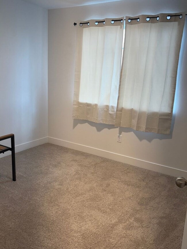 property at 2075 Canyonlands Ln