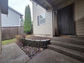 243 Norpoint Way NE in Tacoma, WA - Building Photo - Building Photo