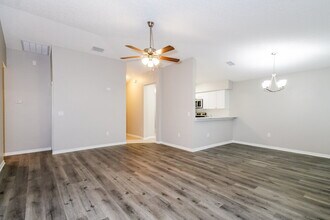 12102 Buffington Ln in Riverview, FL - Building Photo - Building Photo