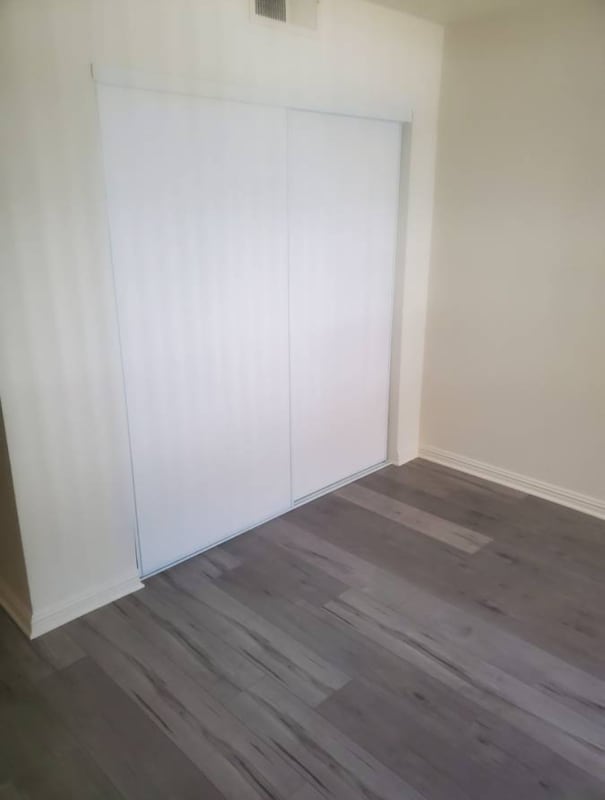 5227 Hermitage Ave in Los Angeles, CA - Building Photo - Building Photo