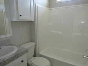 200 Oak Harbor Camp in Haines City, FL - Building Photo - Building Photo