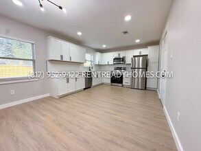 4723 Cairnvillage St in Houston, TX - Building Photo - Building Photo