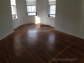 148 Oxford St, Unit 2 in Somerville, MA - Building Photo - Building Photo