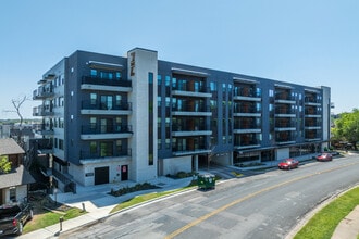 The Zenith in Austin, TX - Building Photo - Building Photo