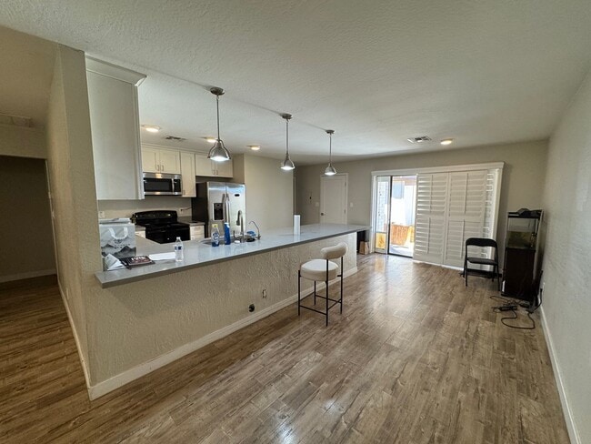 1550 N Stapley Dr in Mesa, AZ - Building Photo - Building Photo