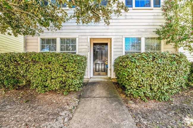 11926 Prior Park Dr in Houston, TX - Building Photo - Building Photo