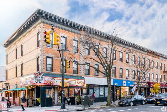 67-20 Fresh Pond Rd