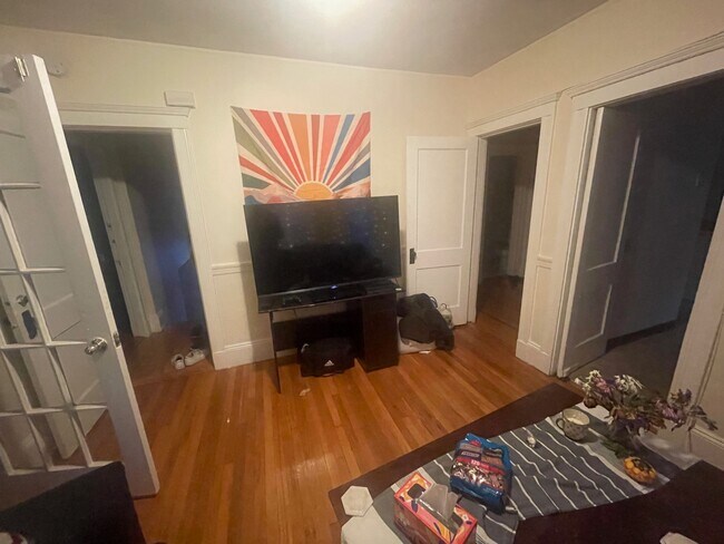 10 Pinkham Rd, Unit 2T in Medford, MA - Building Photo - Building Photo