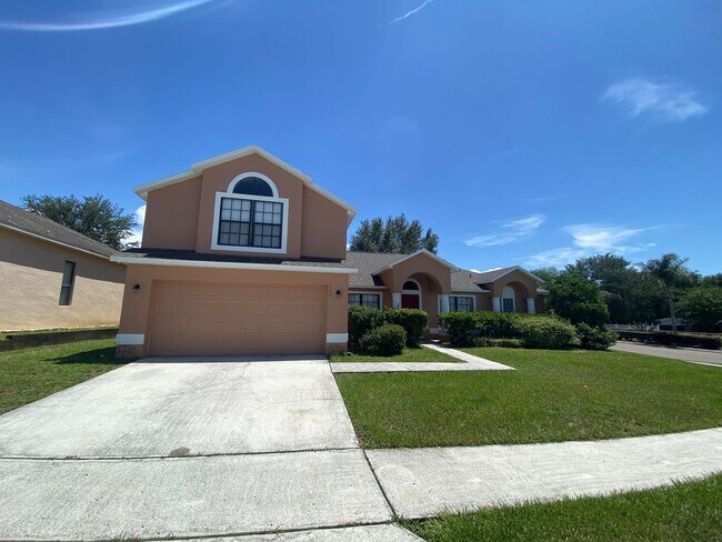 102 Coventry Rd in Davenport, FL - Building Photo - Building Photo