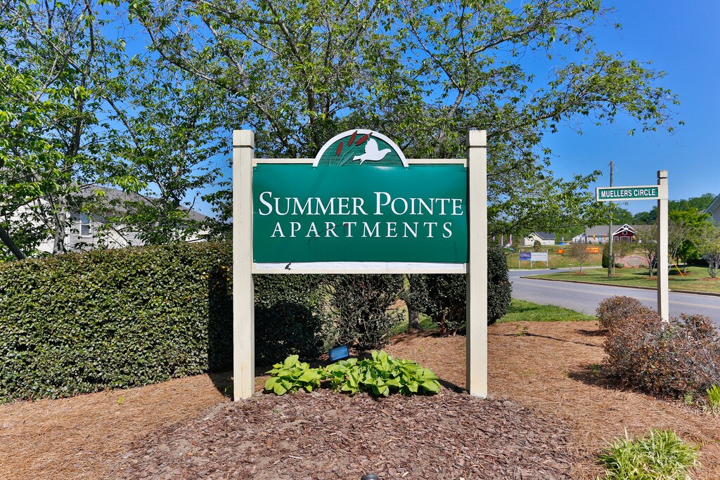 Summer Pointe Apartment Homes in Statesville, NC
