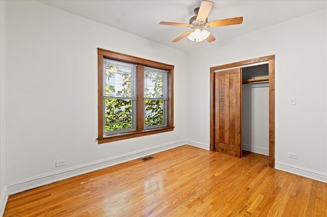 3546 N Bosworth Ave, Unit 1 in Chicago, IL - Foto de edificio - Building Photo