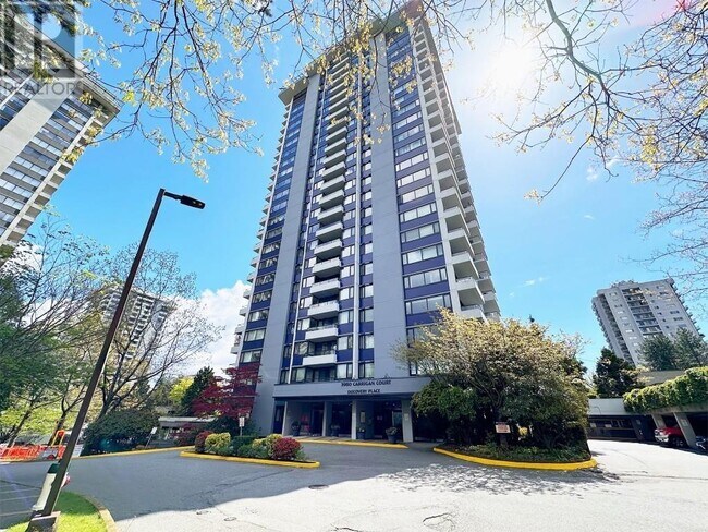 3980-3980 Carrigan Ct in Burnaby, BC - Building Photo - Building Photo