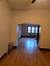 6319 S Central Ave in Chicago, IL - Building Photo - Building Photo