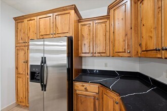 1043 N 920 W in Orem, UT - Building Photo - Building Photo