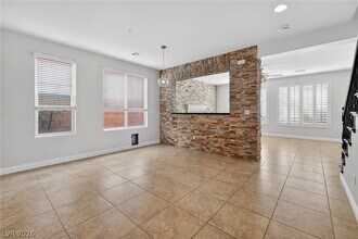 1149 Oberlin Ct in Las Vegas, NV - Building Photo - Building Photo