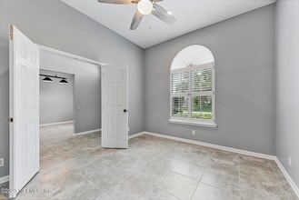 13021 Chets Creek Dr S in Jacksonville, FL - Building Photo - Building Photo