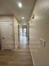 6142 N Christmas Tree Ln in Flagstaff, AZ - Building Photo - Building Photo