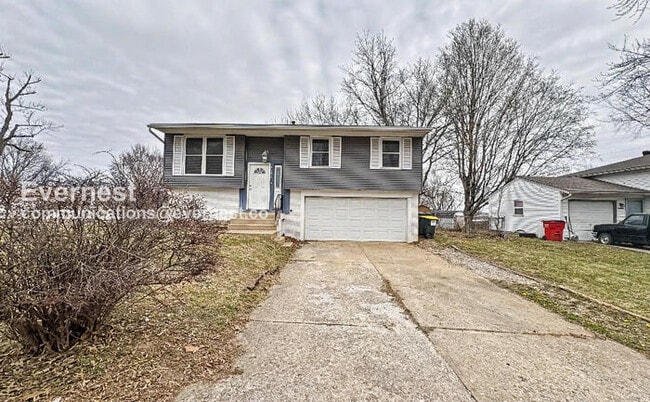 property at 19200 E Ponca Terrace