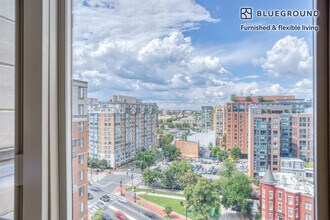 450 Massachusetts Ave NW in Washington, DC - Building Photo - Building Photo