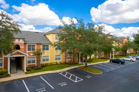 Building 7 in Orlando, FL - Building Photo - Building Photo