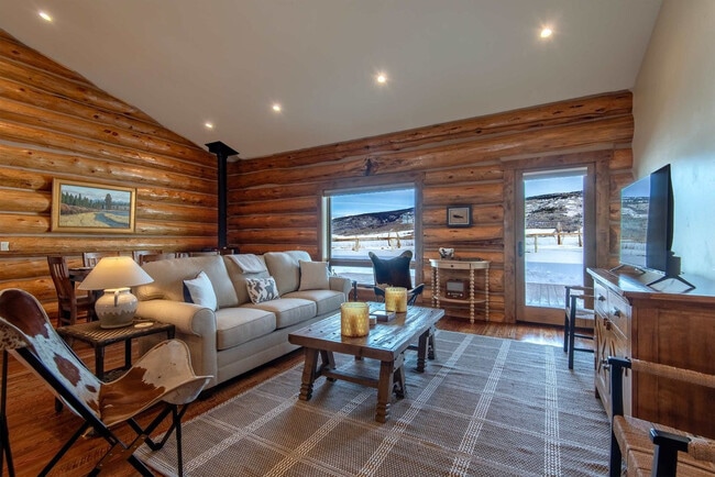 1330 Larsen Ln in Driggs, ID - Building Photo - Building Photo