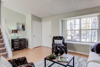 19712 E Oxford Dr in Aurora, CO - Building Photo - Building Photo