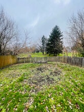 1438 Cleveland Ave in Waukesha, WI - Foto de edificio - Building Photo