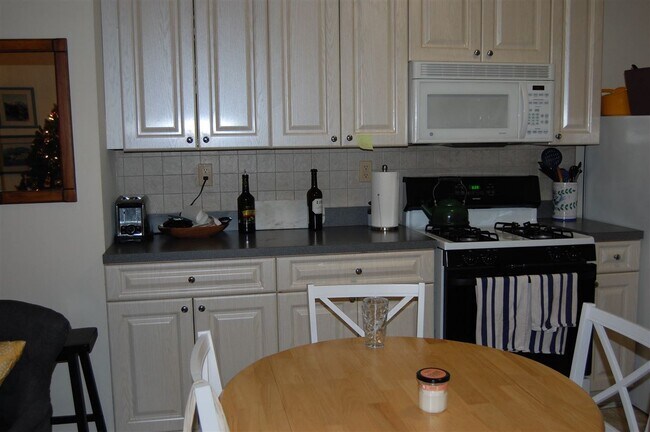 106 11th St in Hoboken, NJ - Building Photo - Building Photo