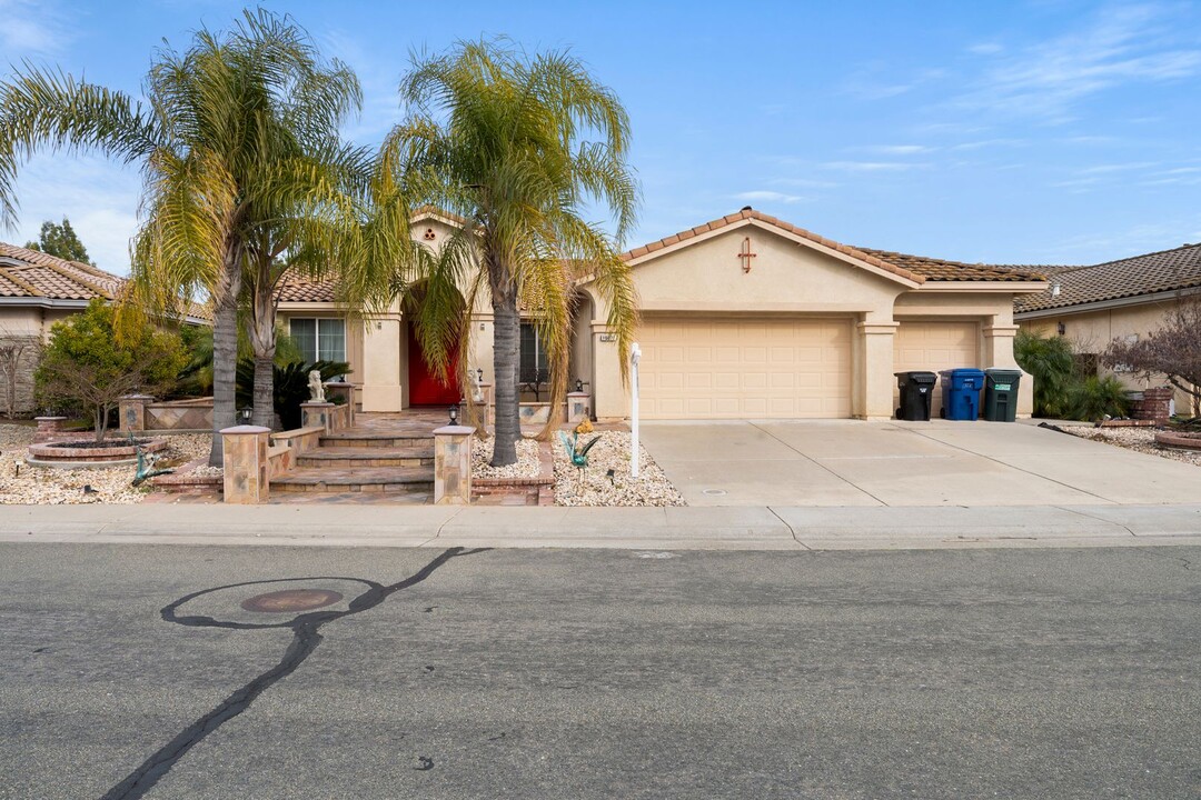 10071 Wyatt Ranch Way in Sacramento, CA - Building Photo