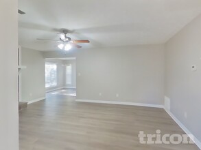 236 Independence Dr in Jonesboro, GA - Building Photo - Building Photo