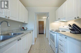 986 Huron St in London, ON - Building Photo - Building Photo