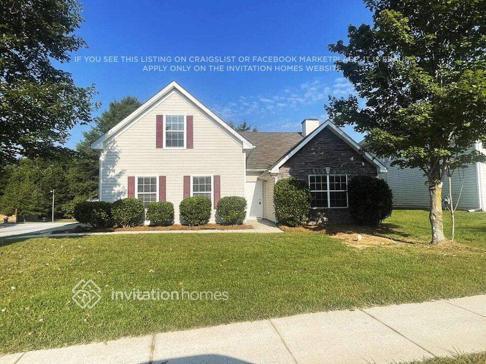 52 Baywood Dr in Hiram, GA - Building Photo