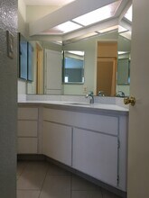 363 Shadow Run Dr in San Jose, CA - Building Photo - Building Photo